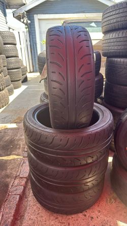 Vendo 4 Llantas Medida 215-45-17 Muy Buenas Condiciones