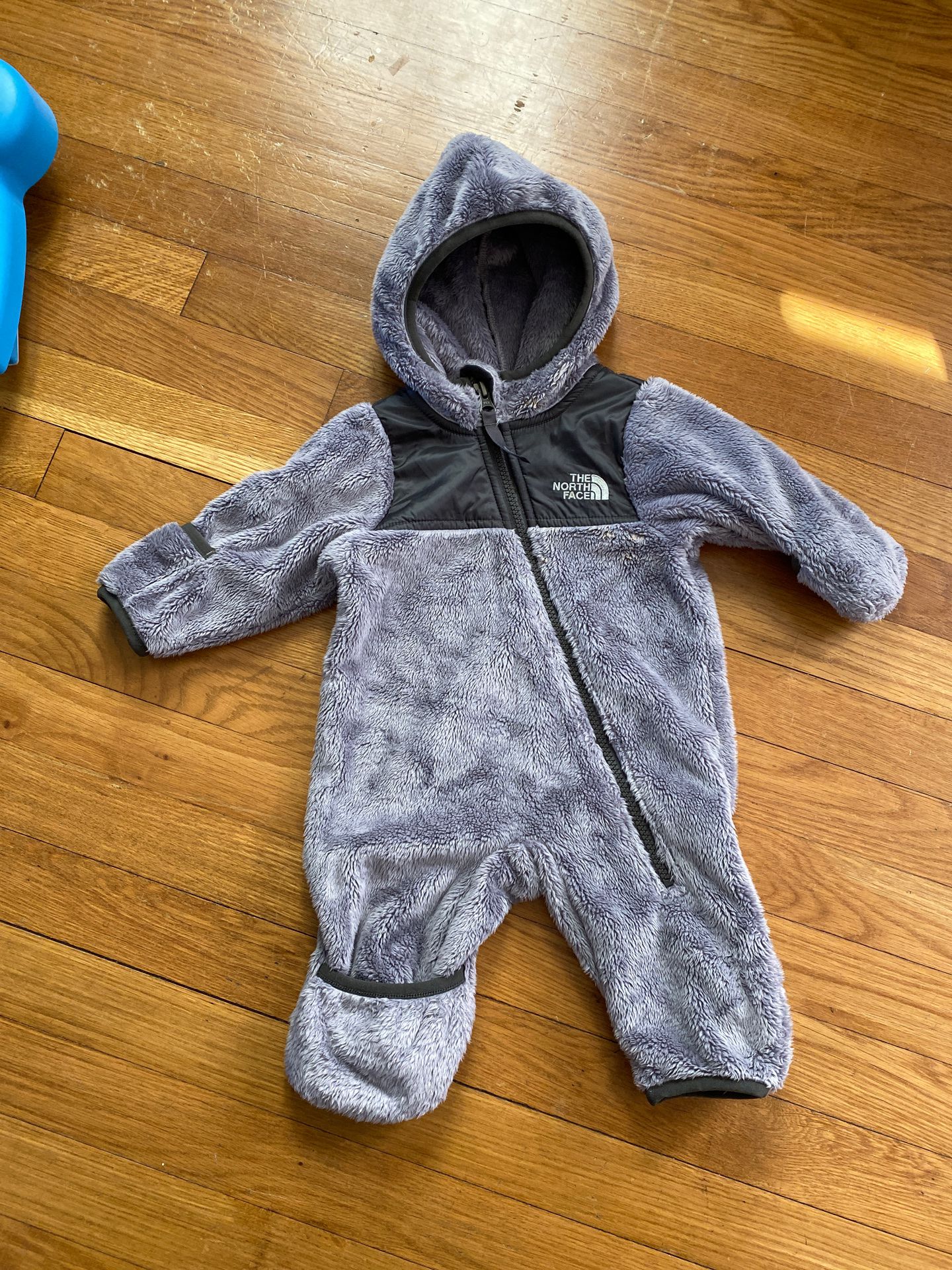 North Face Infant Fleece Sweater Bunting Size 0-3 Months
