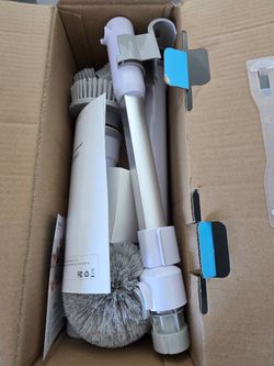 Electric spin scrubber with attachments BRAND NEW Never Used