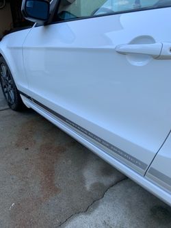 2014 White V6 Mustang Premium 2D Coupe