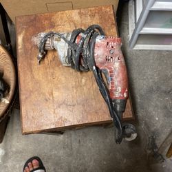 Milwaukee Magnum Drill