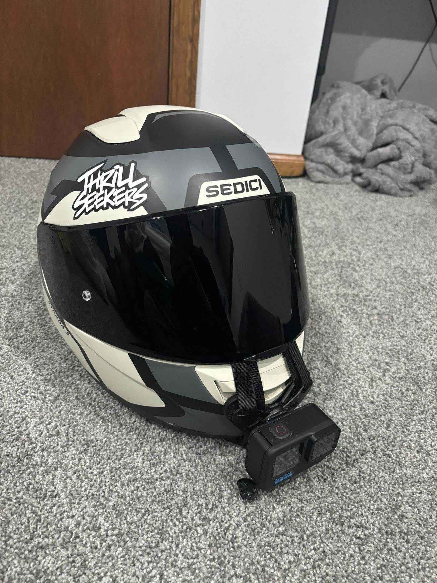 Motercycle Helmet Sedici Strada 3