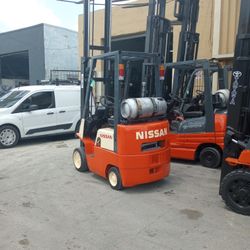 Forklift Nissan 3000#