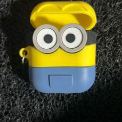 AIRPOD MINION CASE
