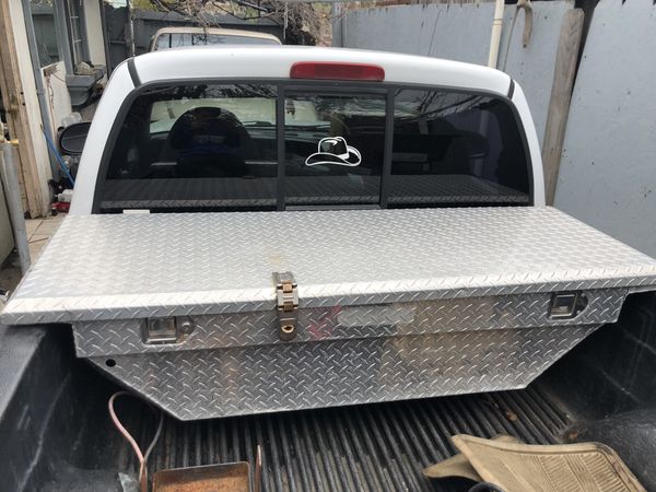 Small truck tool box for Sale in Sacramento, CA - OfferUp