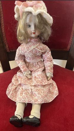 Vtg  17" Porcelain, Cloth Doll Blonde Hair Painted Face Collectible Floral Dress