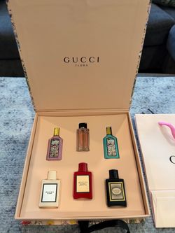 Perfumes sets