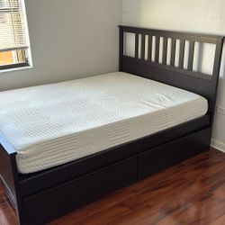 Queen Size Bed Frame w/ 4 Trundle Style Drawers. Mattress Incl