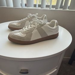 Men’s On Cloud Shoes, Size 11