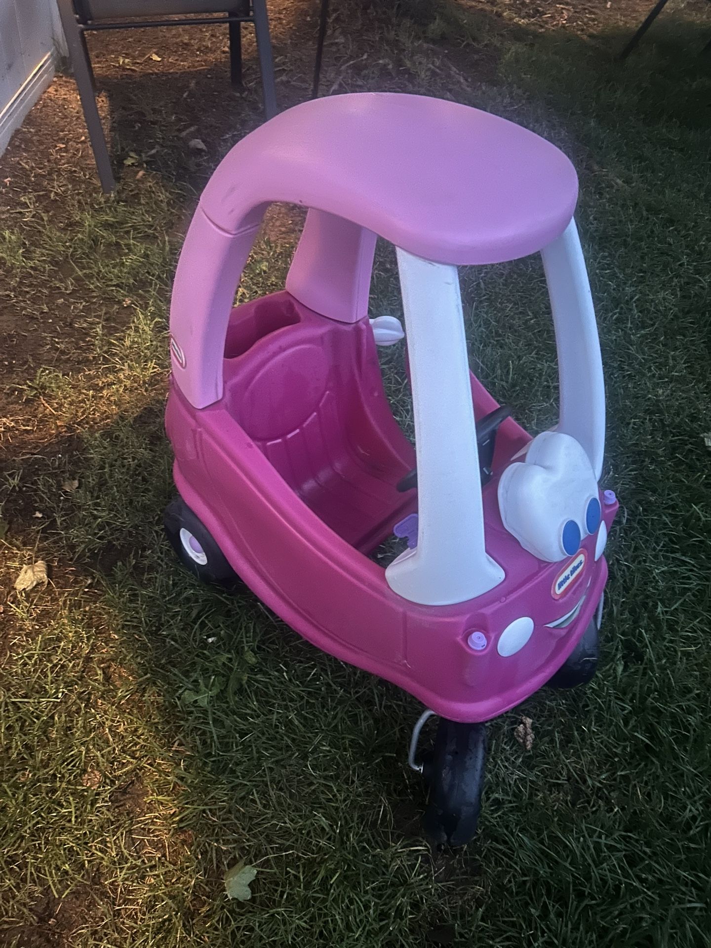 Little Tikes Pink Flinstone Car