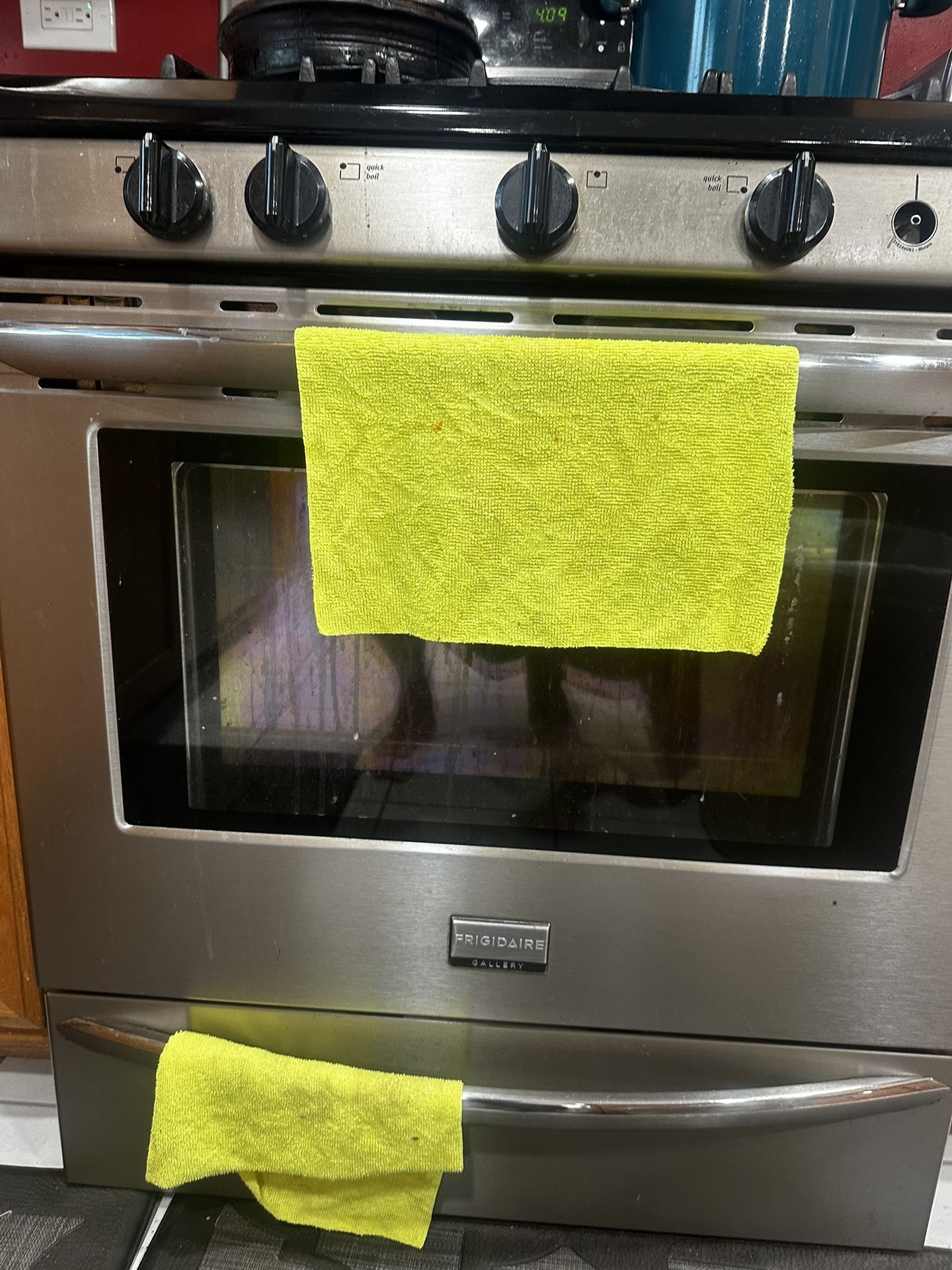 Gas Stove Oven FRIGIDAIRE 30 Inch Width