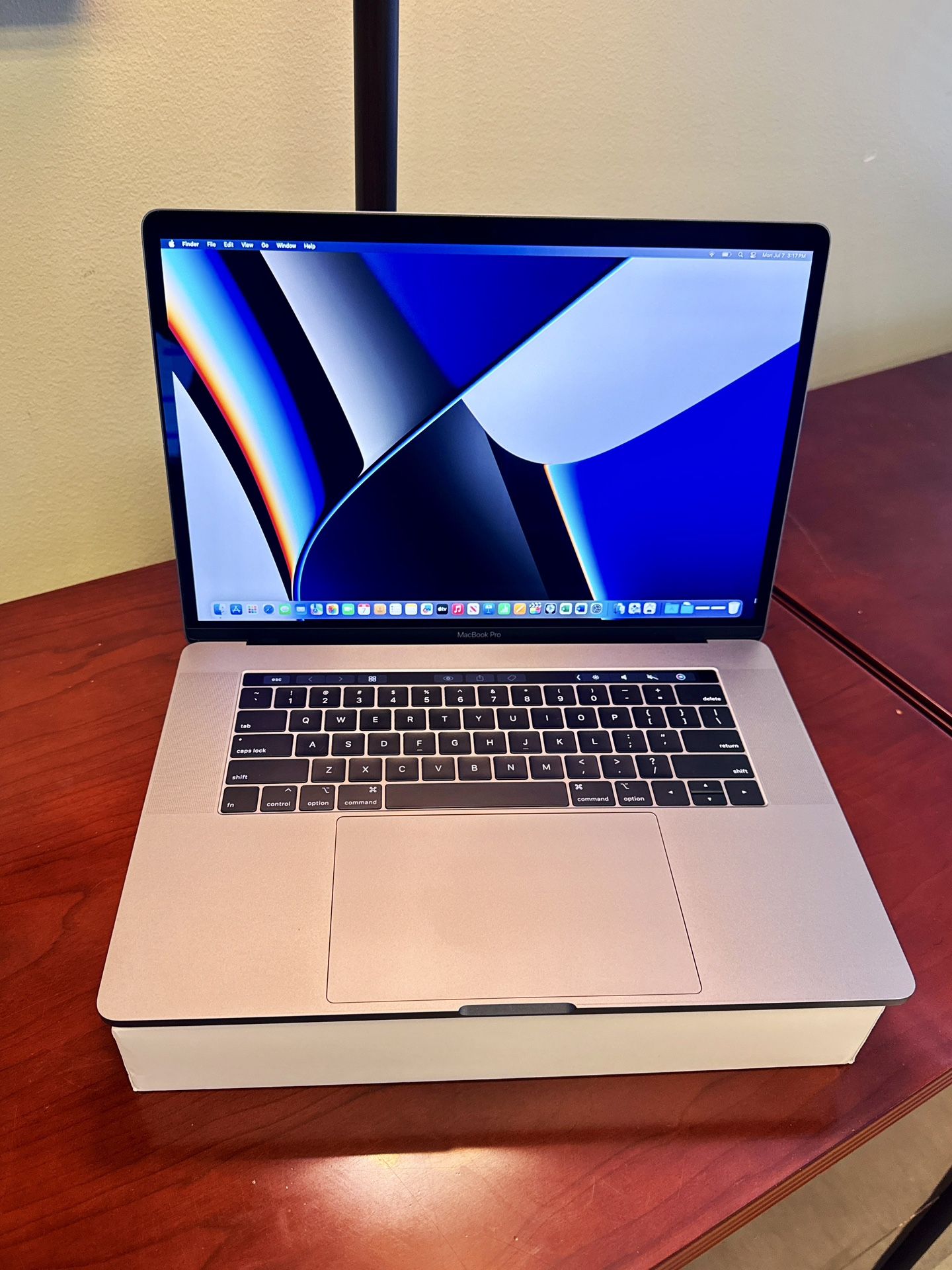 Maxed-Out Apple MacBook Pro 15 Inch