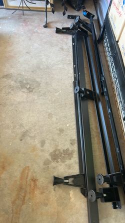 Queen/full metal bed frame