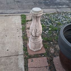 Base De Cemento 27" Inch