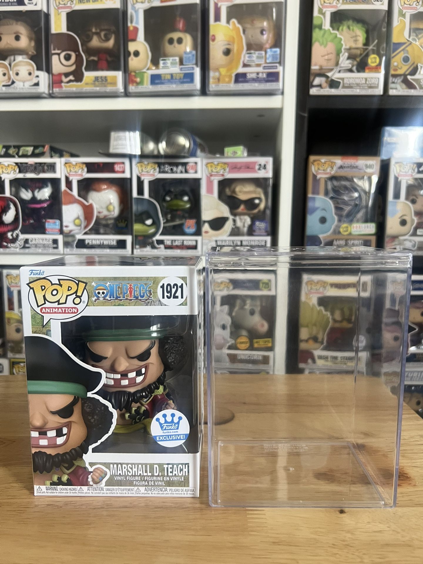 NEW IN HAND EXCLUSIVE Marshall D. Teach W/ HARDSTACK One Piece Funko Pop #1921