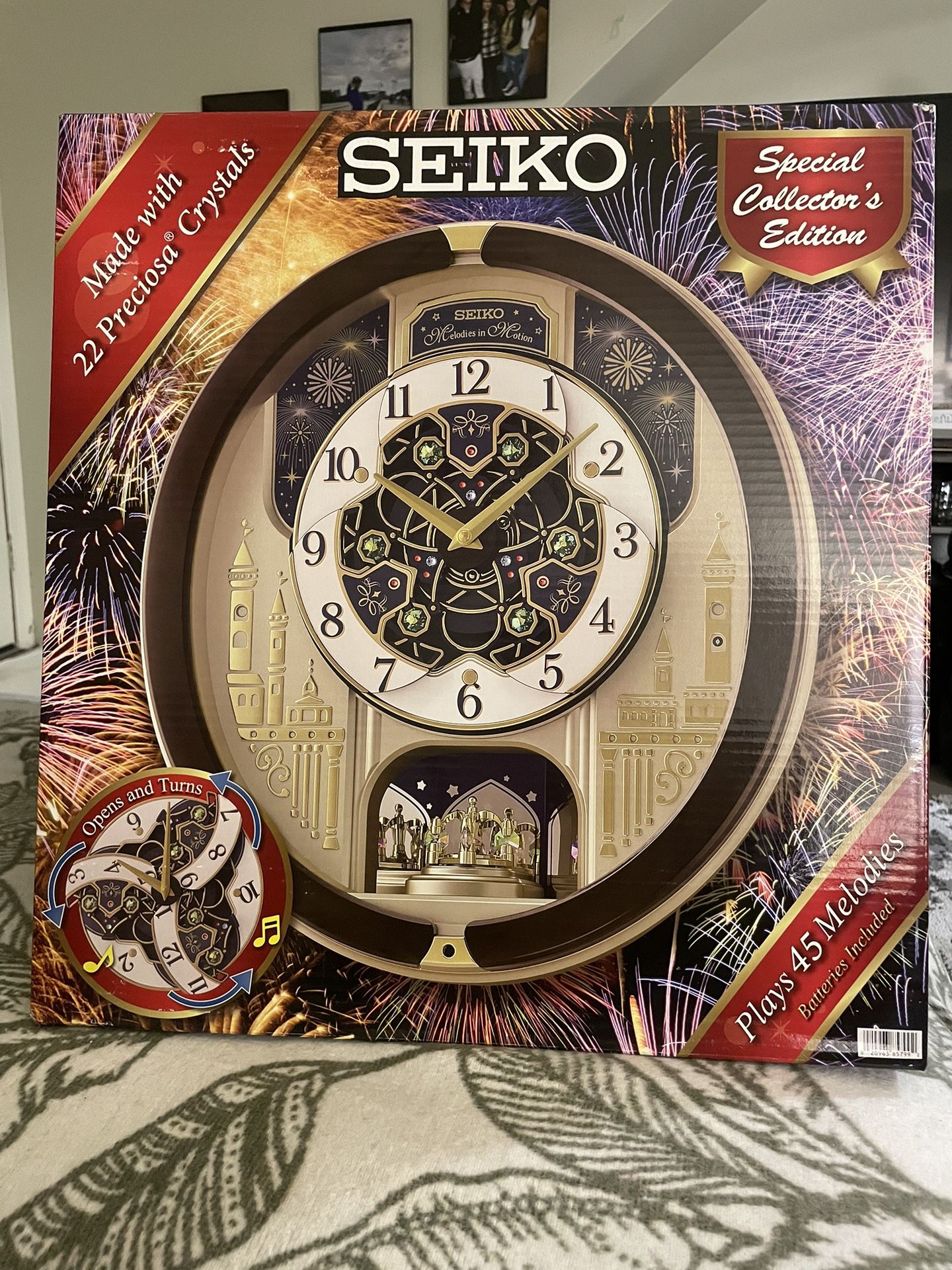 SEIKO Clock 