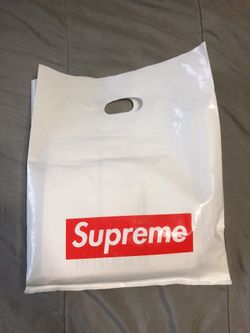 SUPREME “FUCK THE REST” SWEATSHIRT