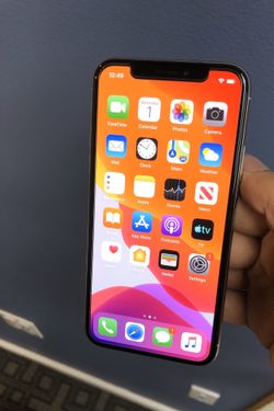 iPhone X 256GB Factory Unlocked-Silver