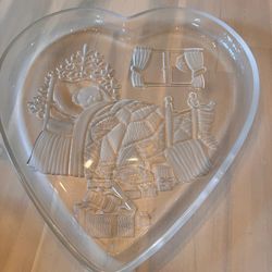 Decorative serving plate