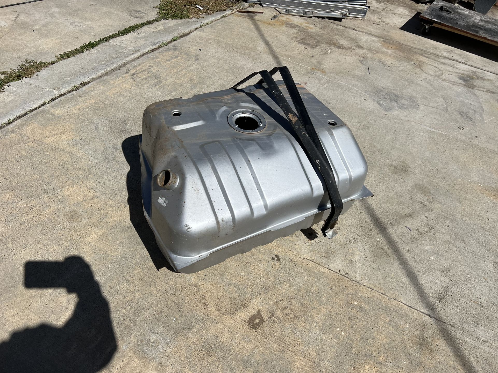 BLAZER GAS TANK