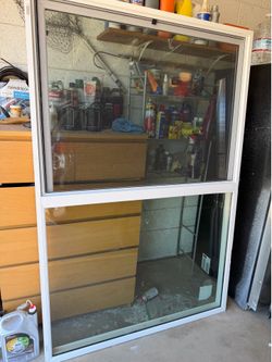 Exterior window 72 x 48“