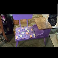 Frozen telephone table
