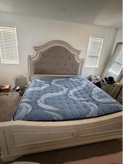 Bedroom set