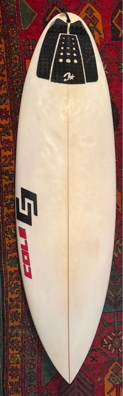 Cole Surfboard- 5'11" x 20 3/4" x 2 5/8" 33.8L