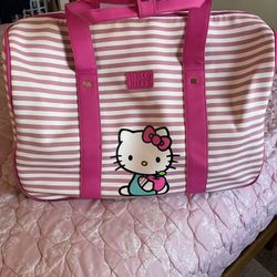 Hello Kitty Luggage 