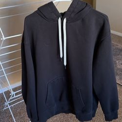 XL Black Hoodie Sweatshirt