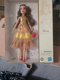 Mun̈eca  Disney BELLE