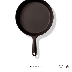 Retails $165 BRAND NEW Field Company 10.25-Inch Cast Iron Skillet – Pre-Seasoned Frying Pan for Searing, Baking & Everyday Cooking, Lighter & Easy to 