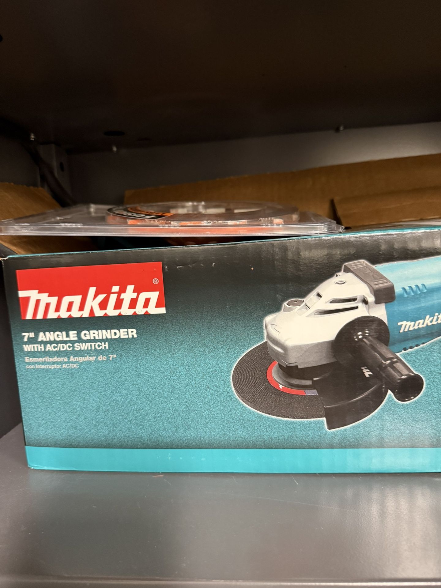 Makita Heavy Duty Grainier + Extra Disc Farming & Agriculture