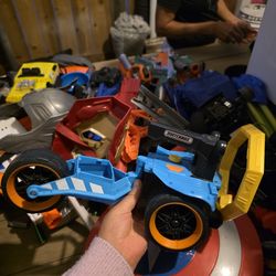 Matchbox Stinky the Garbage Truck Toy