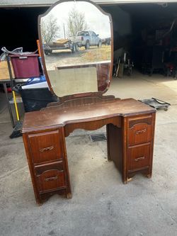 Vintage Wood Vanity Dresser with Mirror