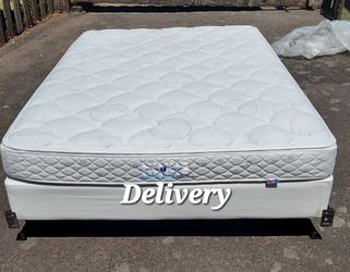 Queen Mattress And Box Springs With Metal Frame