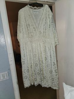 Off white 4xl knee length wedding dress