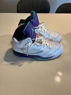 Air Jordan 5 grape size 8.5
