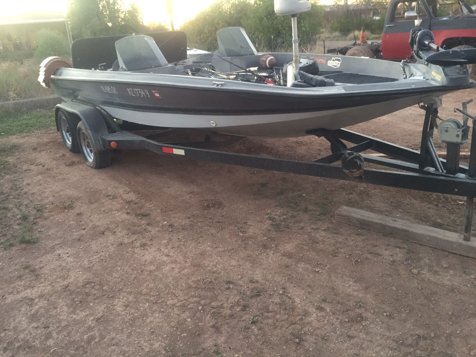 1984 Hydra Sport Bass Boat(has to go today)