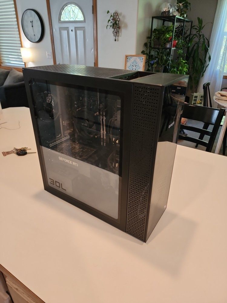 HP Omen 30L