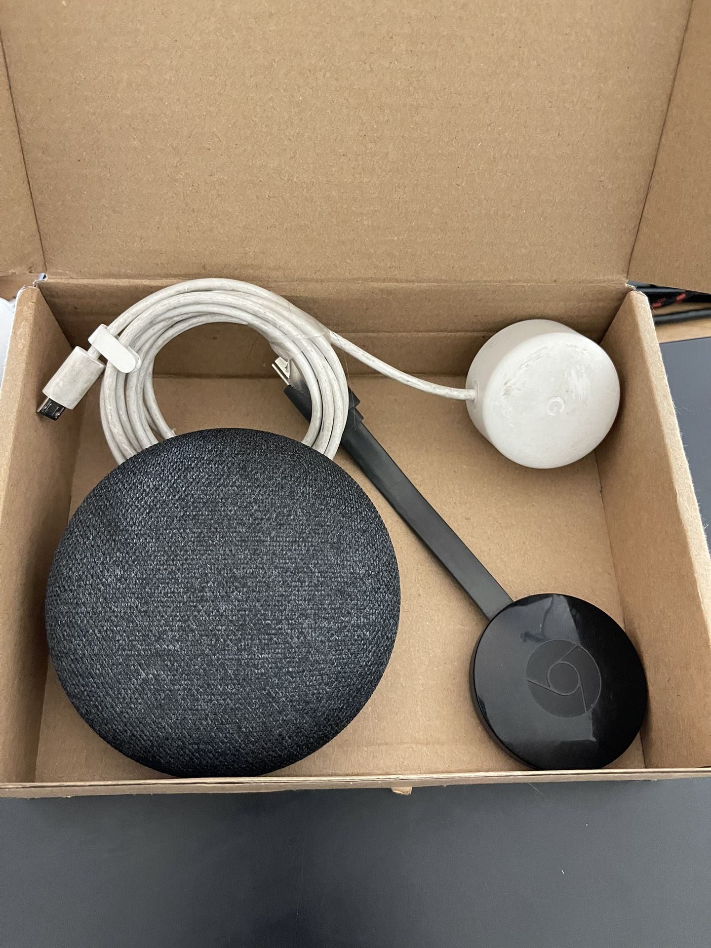 Google Home Mini