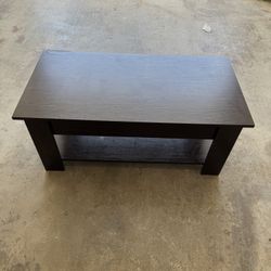 Coffee Table With Hidden Storage 