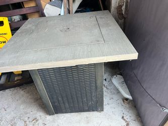 Outdoor Propane Fire Pit Table