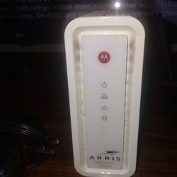 Modem & Router 