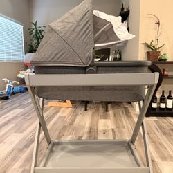 Uppababy Bassinet & Stand