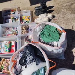 School/Art Supplies Books Girls Clothing 10-14 Sizing 