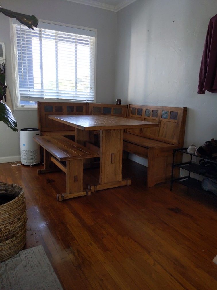 Breakfast Nook