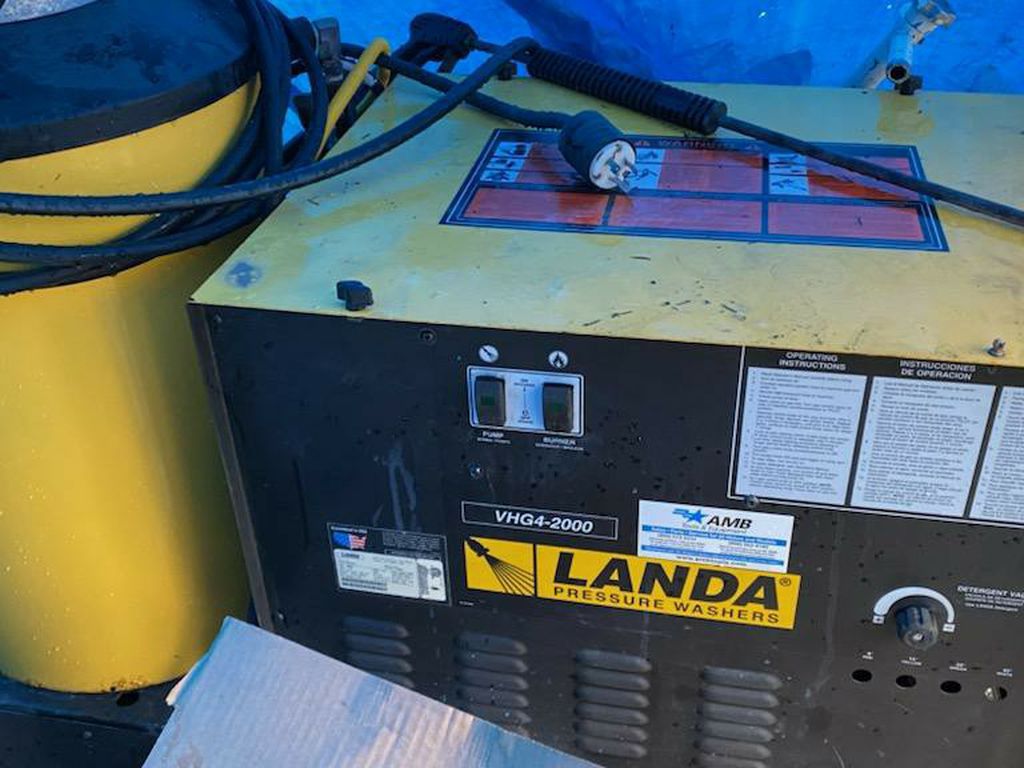 Landa VHG4-20024A Hot Water Pressure Washer