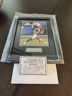 Larry Fitzgerald Autographed Picture