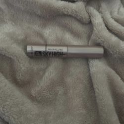 Sky High Mascara 